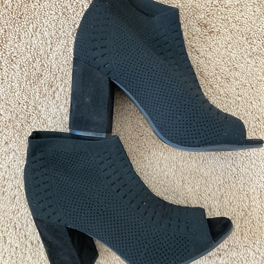 Elegant Black Women's Ankle Boots